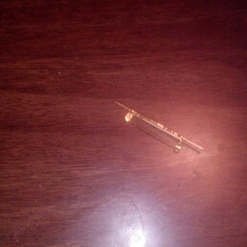 Gold pin
